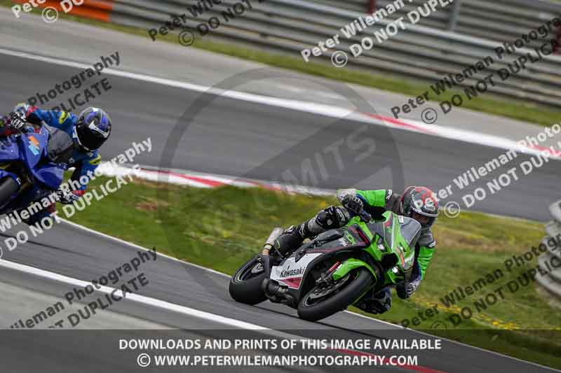 cadwell no limits trackday;cadwell park;cadwell park photographs;cadwell trackday photographs;enduro digital images;event digital images;eventdigitalimages;navarra;no limits trackdays;peter wileman photography;racing digital images;trackday digital images;trackday photos